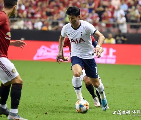 南宫体育- 上海海港训练开放日；窗口期战术微调引欢呼；欧篮联在即；团队化学反应显著