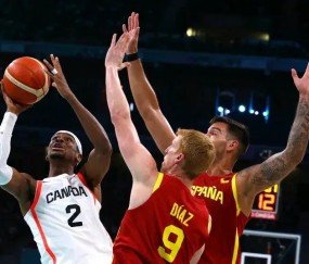 南宫体育-包含西亚卡姆连续二十场比赛得分超过关键助攻，加拿大队挑战极限！的词条