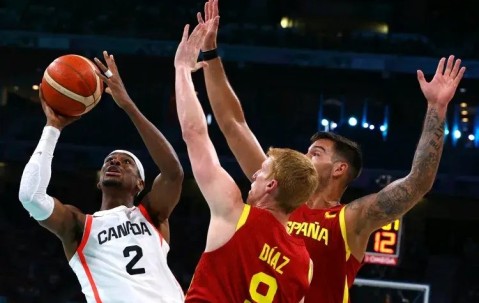 南宫体育-包含西亚卡姆连续二十场比赛得分超过关键助攻，加拿大队挑战极限！的词条