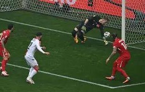 南宫体育-包含Rookie巅峰对决，巴特勒与70激战德国队分钟，战术调整胜负难料！的词条