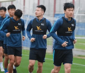 南宫体育-国际比赛日体能课后；马赛战术微调备战亚冠；底气十足；纪律约束更严格的简单介绍