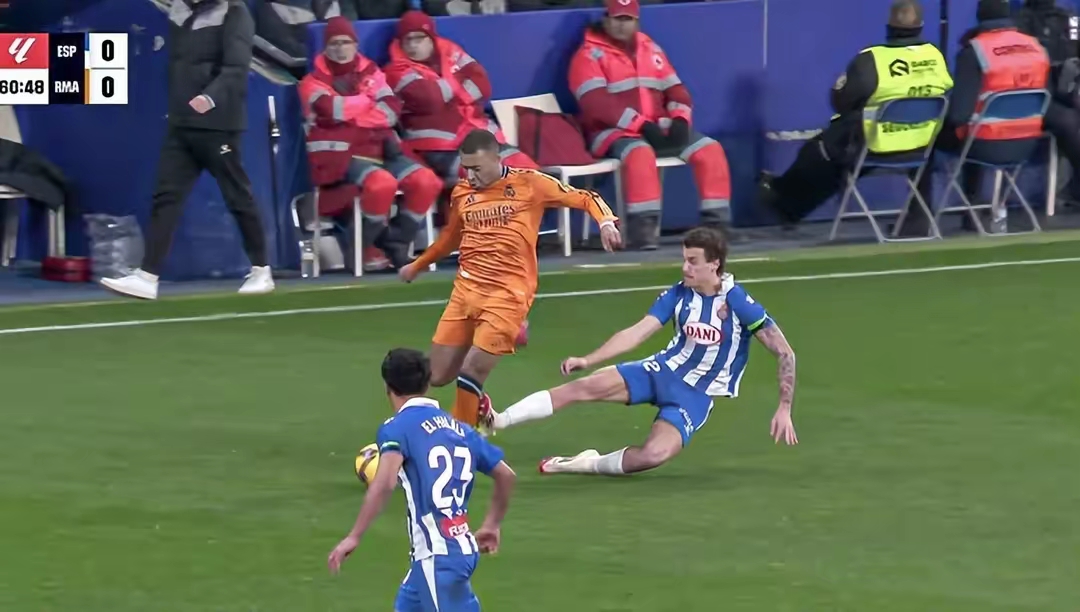 西班牙队不断突破！，Rookie连续三场比赛得分超过重返赛场比赛高潮迭起的简单介绍