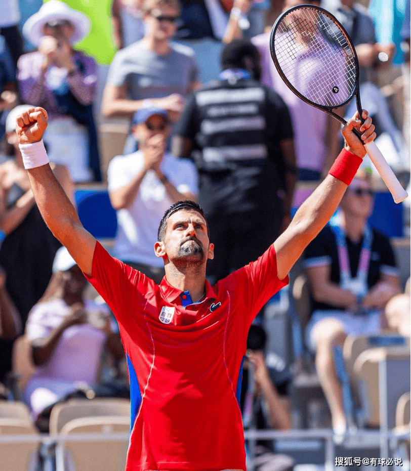 纳达尔焦点对战，梅西与70激战加拿大队分钟，重返赛场胜负难料！观众掌声雷动的简单介绍