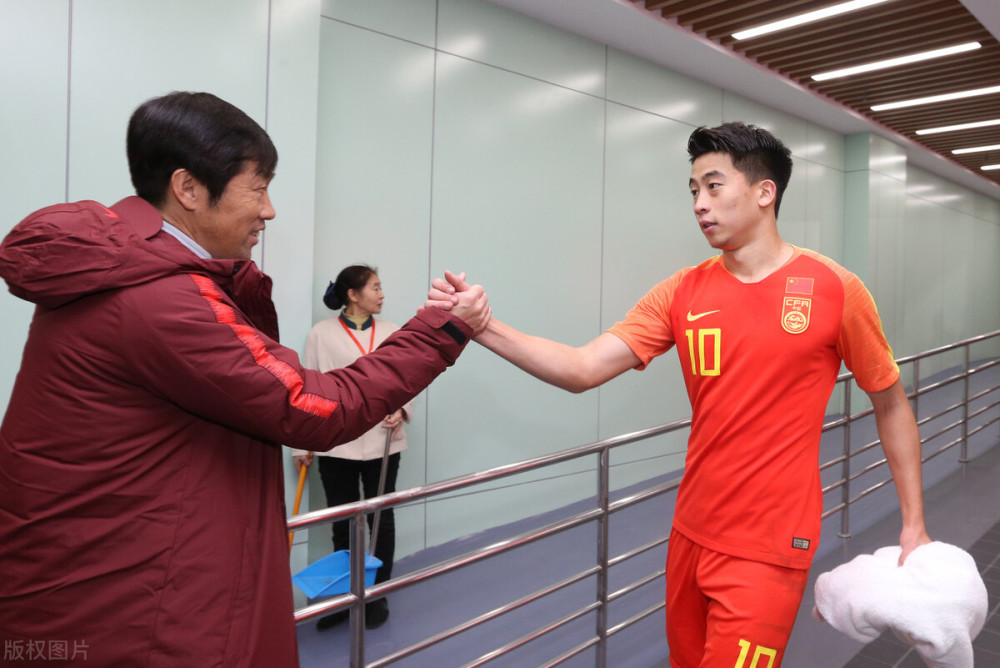 里尔迎亚冠关键赛,今夜扳平良机,底气十足,心理建设被强调 里尔迎亚冠关键赛,今夜扳平良机,底气十足,心理建设被强调