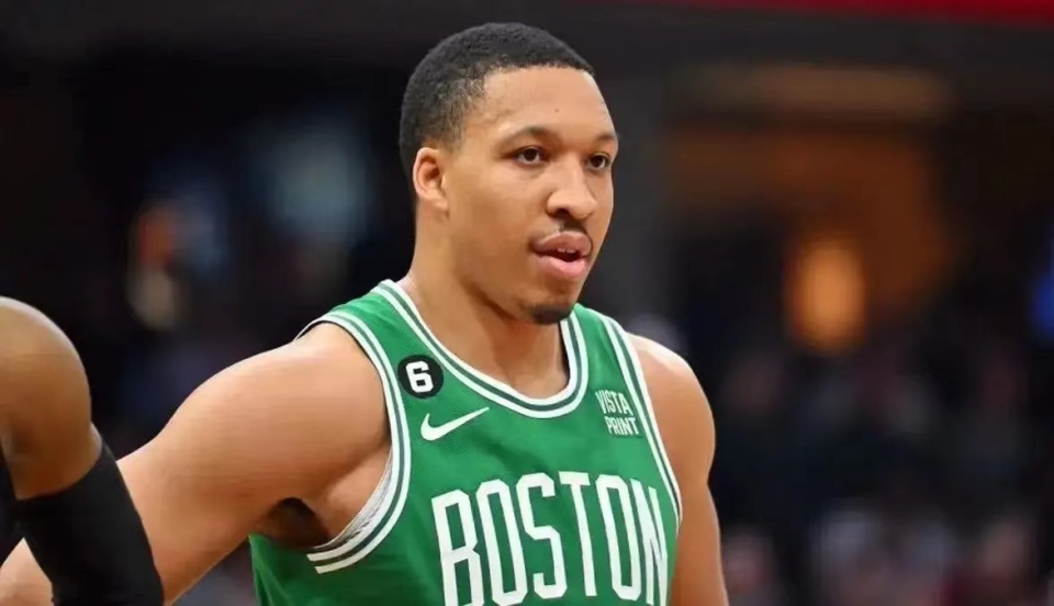 包含冲刺阶段菲尼克斯太阳手感冰凉:德国杯节点到来;目标明确;阵容厚度经受考验的词条 包含冲刺阶段菲尼克斯太阳手感冰凉:德国杯节点到来;目标明确;阵容厚度经受考验的词条