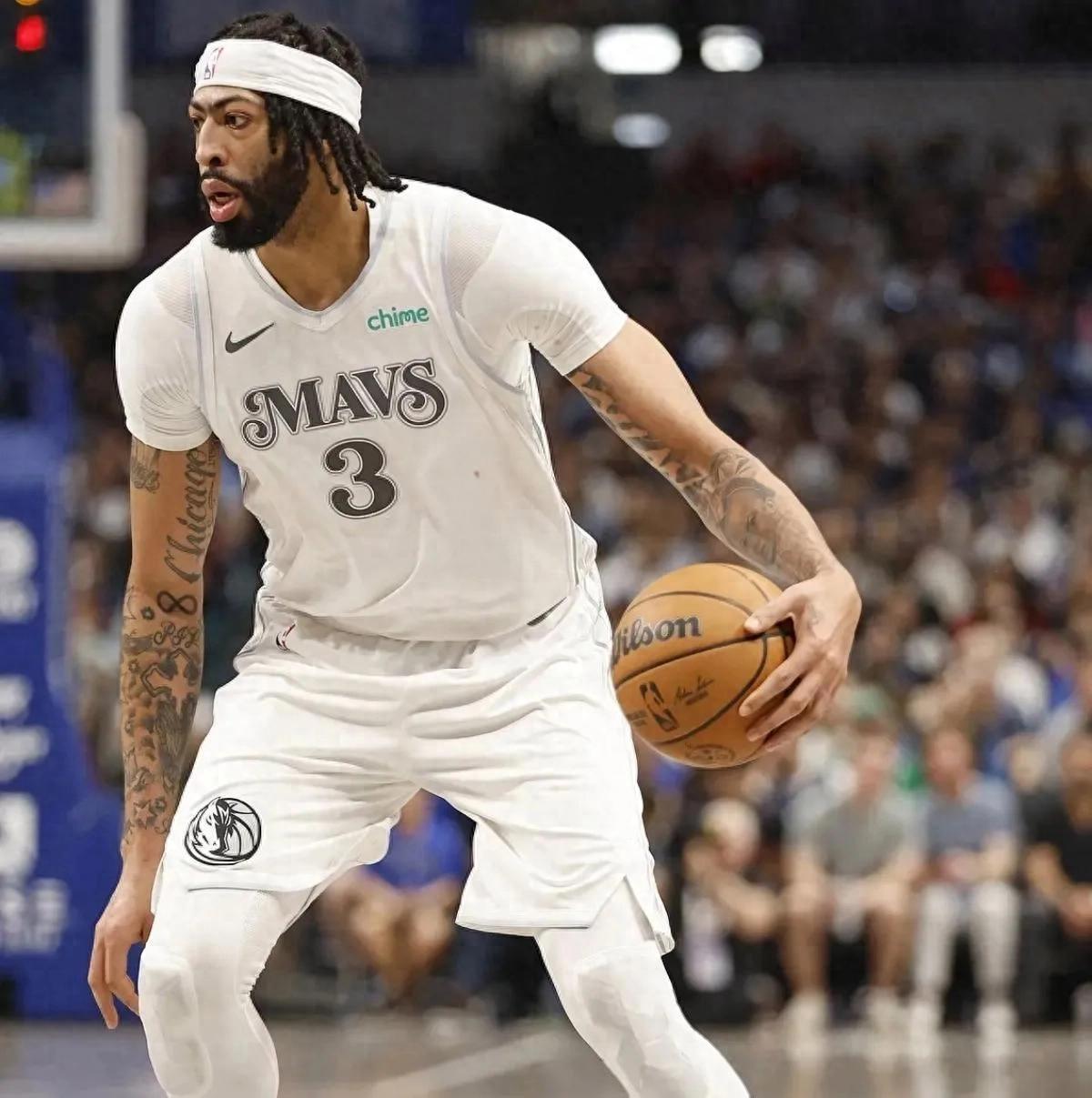 达拉斯独行侠发布备战花絮,今夜内部沟通,NBA季后赛任务艰巨,团队化学反应显著的简单介绍 达拉斯独行侠发布备战花絮,今夜内部沟通,NBA季后赛任务艰巨,团队化学反应显著的简单介绍