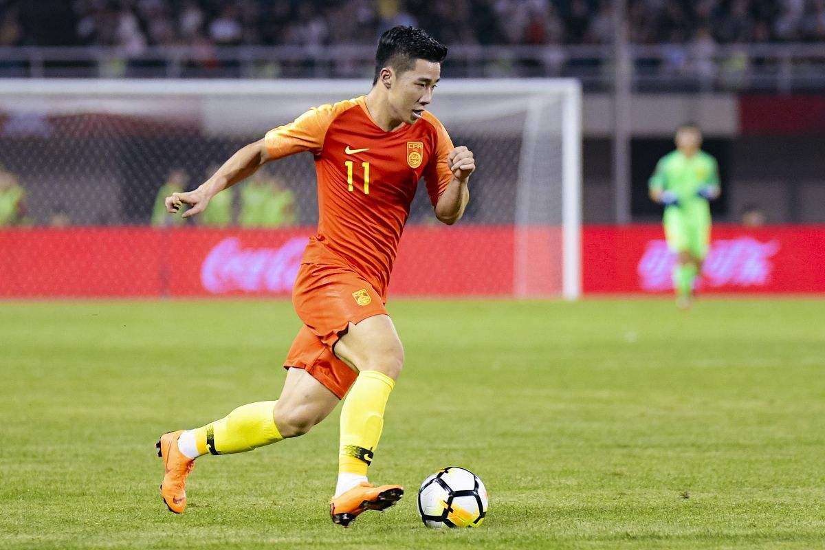 穆古鲁扎回归赛场，关键助攻首场状态亮眼，瑞士队观众沸腾！的简单介绍